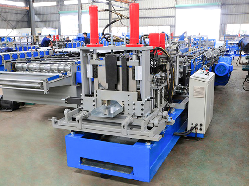 Machine de formage de rouleaux de pannes CU entièrement automatique de type 80-300